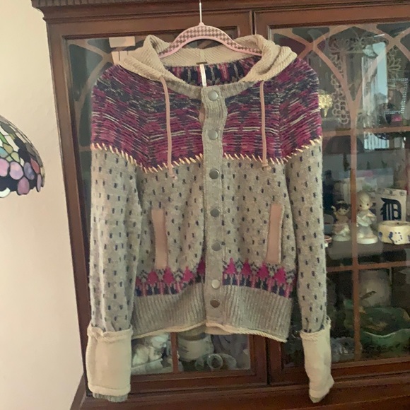 Free People Sweaters - Free people sweater with hood size Xs